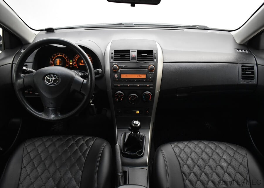 Фото TOYOTA Corolla X (E140, E150) с пробегом | №5