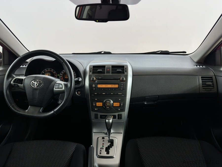 Фото TOYOTA Corolla X (E140, E150) Рестайлинг с пробегом | №5 Фото TOYOTA Corolla X (E140, E150) Рестайлинг с пробегом | №5