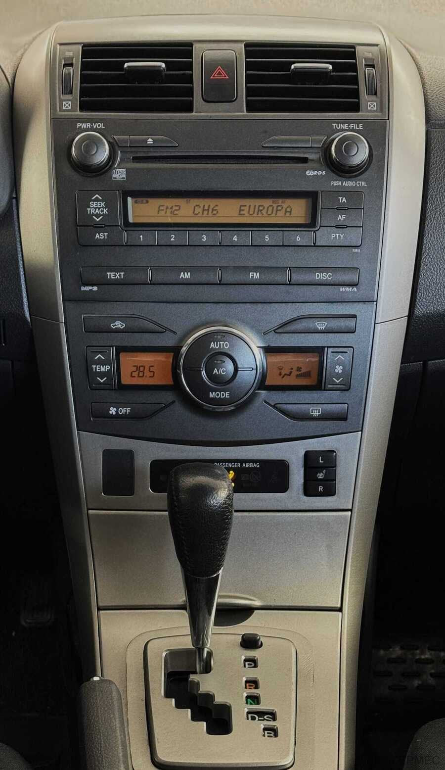 Фото TOYOTA Corolla X (E140, E150) с пробегом | №7