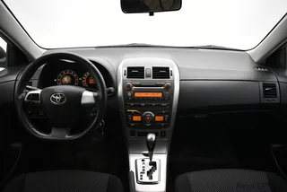 Фото TOYOTA Corolla X (E140, E150) Рестайлинг с пробегом