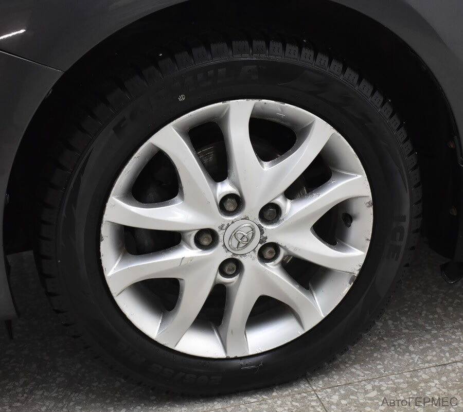 Фото TOYOTA Corolla X (E140, E150) Рестайлинг с пробегом | №14