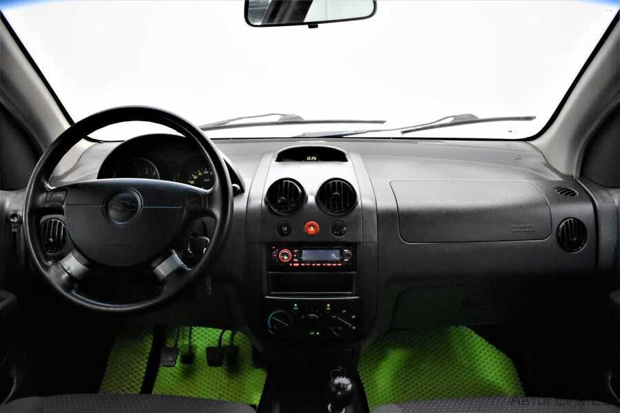 Фото Chevrolet Aveo I с пробегом | №5