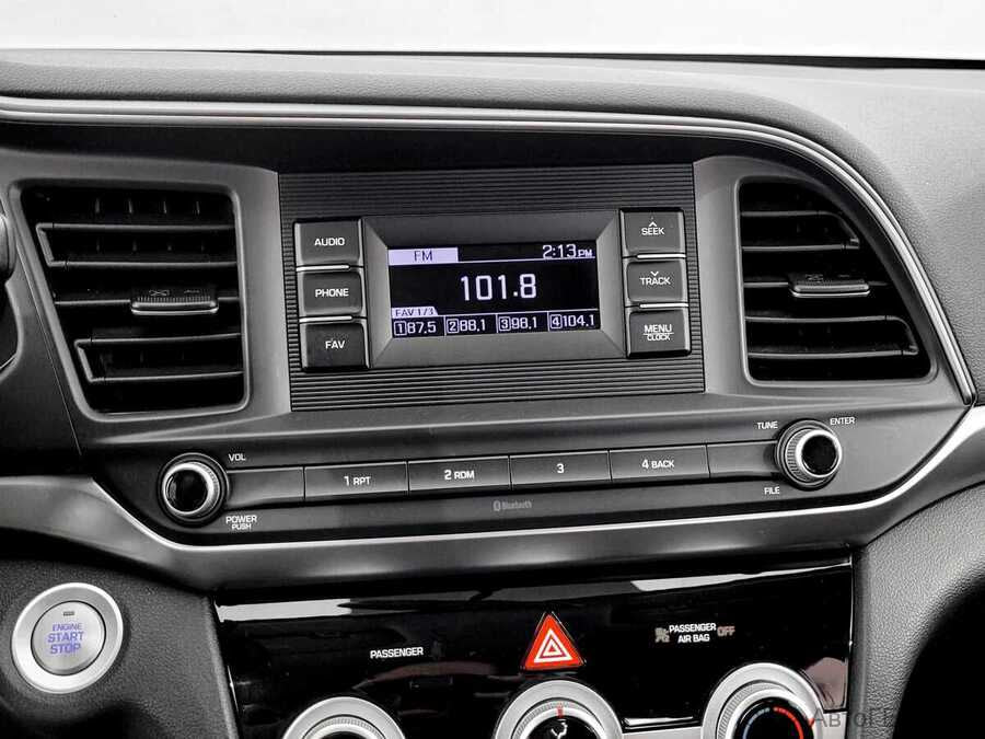 Фото HYUNDAI Avante VI с пробегом | №7