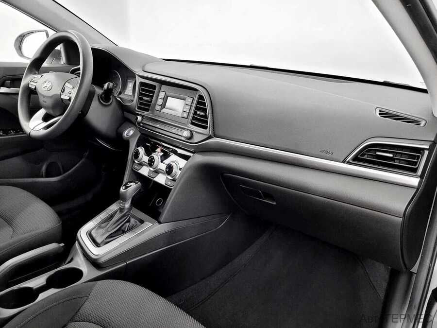 Фото HYUNDAI Avante VI с пробегом | №11