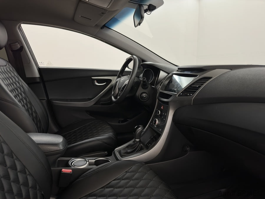 Фото HYUNDAI Elantra V (MD) Рестайлинг с пробегом | №10