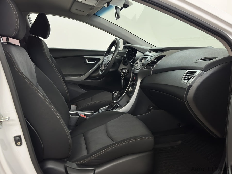 Фото HYUNDAI Elantra V (MD) Рестайлинг с пробегом | №11