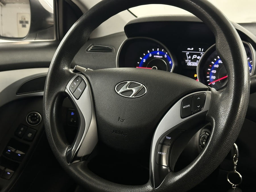 Фото HYUNDAI Elantra V (MD) Рестайлинг с пробегом | №8
