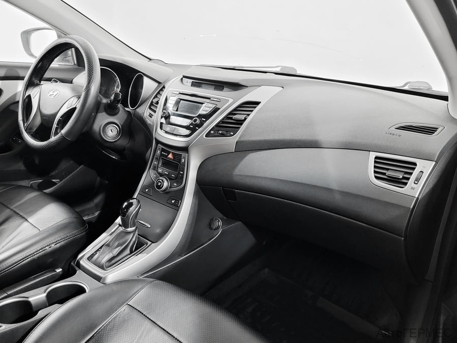 Фото HYUNDAI Elantra V (MD) Рестайлинг с пробегом | №11 Фото HYUNDAI Elantra V (MD) Рестайлинг с пробегом | №11