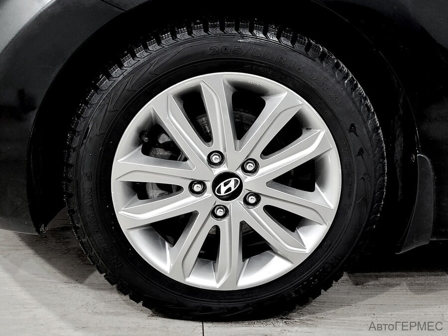 Фото HYUNDAI Elantra V (MD) Рестайлинг с пробегом | №15 Фото HYUNDAI Elantra V (MD) Рестайлинг с пробегом | №15