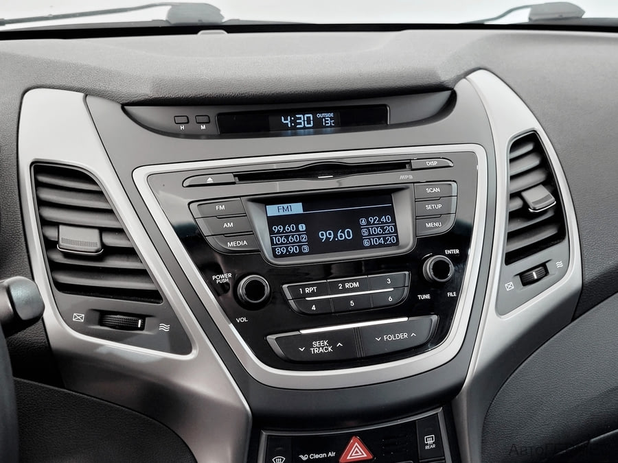 Фото HYUNDAI Elantra V (MD) Рестайлинг с пробегом | №7 Фото HYUNDAI Elantra V (MD) Рестайлинг с пробегом | №7