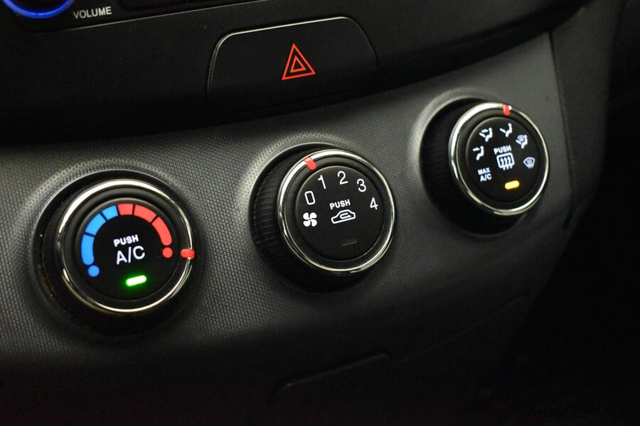 Фото HYUNDAI Elantra IV (HD) с пробегом | №8 Фото HYUNDAI Elantra IV (HD) с пробегом | №8