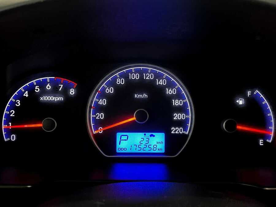 Фото HYUNDAI Elantra IV (HD) с пробегом | №6