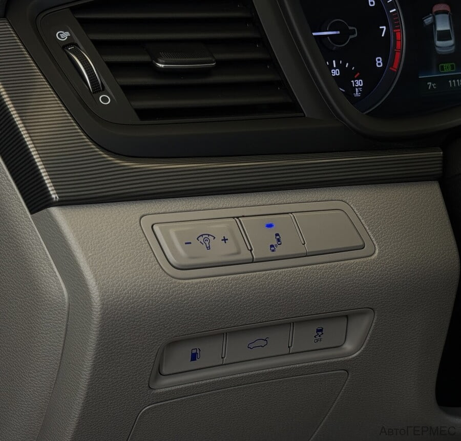 Фото HYUNDAI Sonata VII (LF) Рестайлинг с пробегом | №9