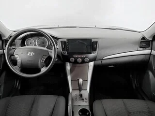Фото HYUNDAI Sonata V (NF) с пробегом Фото HYUNDAI Sonata V (NF) с пробегом