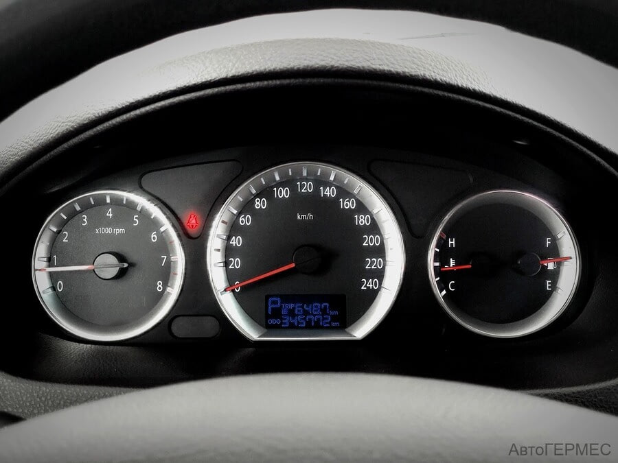 Фото HYUNDAI Sonata V (NF) с пробегом | №6 Фото HYUNDAI Sonata V (NF) с пробегом | №6