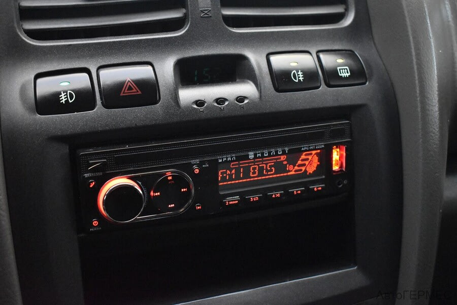 Фото HYUNDAI Santa Fe I с пробегом | №8