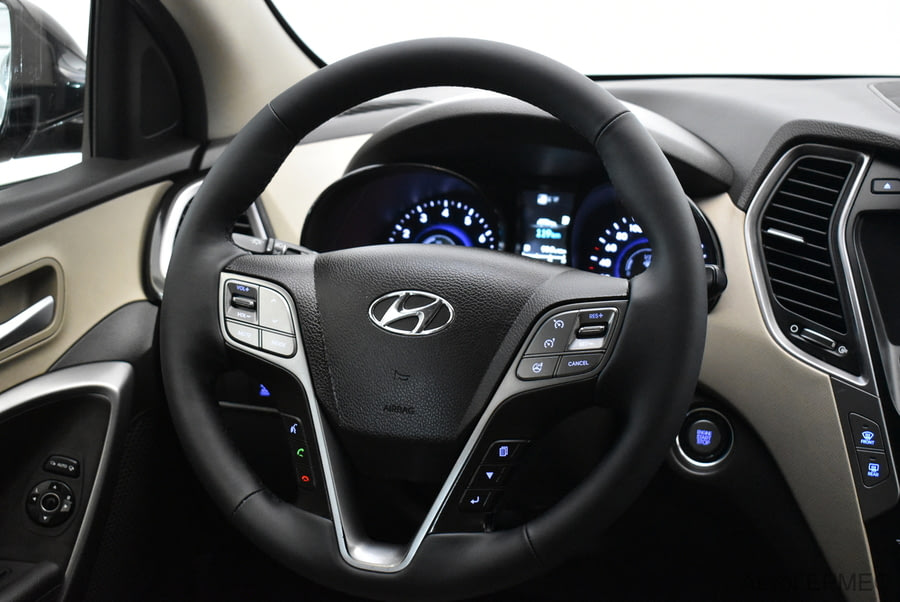 Фото HYUNDAI Santa Fe III с пробегом | №13 Фото HYUNDAI Santa Fe III с пробегом | №13