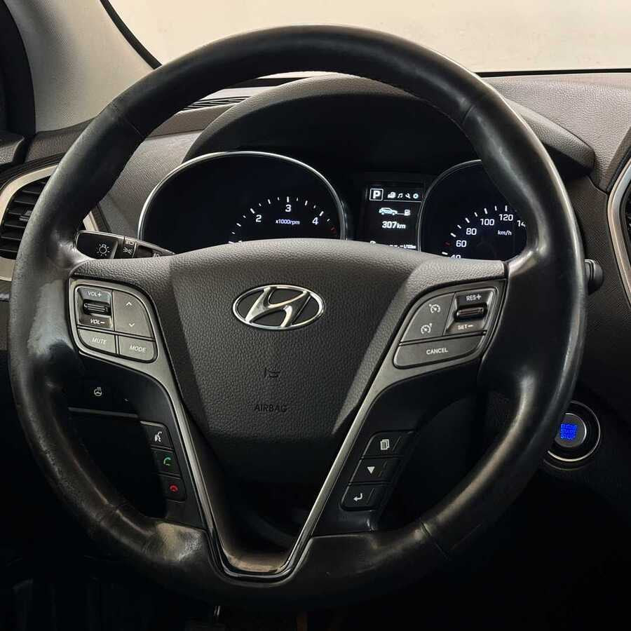 Фото HYUNDAI Santa Fe III Рестайлинг с пробегом | №8 Фото HYUNDAI Santa Fe III Рестайлинг с пробегом | №8
