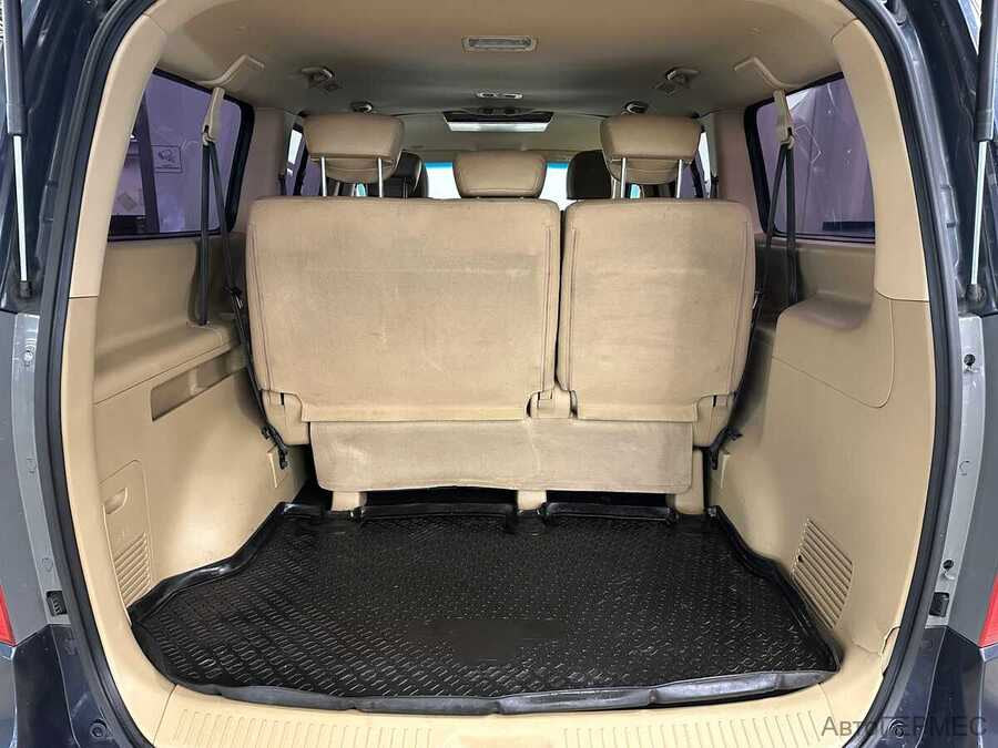 Фото HYUNDAI H-1 II Рестайлинг с пробегом | №16