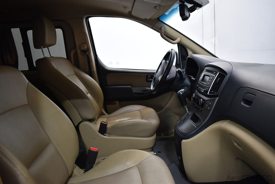 Фото HYUNDAI H-1 II Рестайлинг 2 с пробегом | №12 Фото HYUNDAI H-1 II Рестайлинг 2 с пробегом | №12