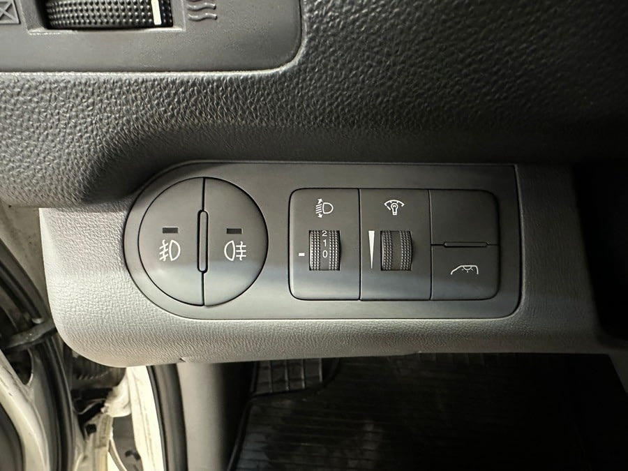 Фото HYUNDAI H-1 с пробегом | №9