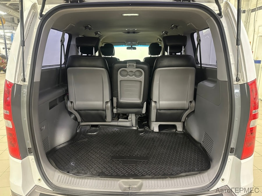 Фото HYUNDAI H-1 с пробегом | №15