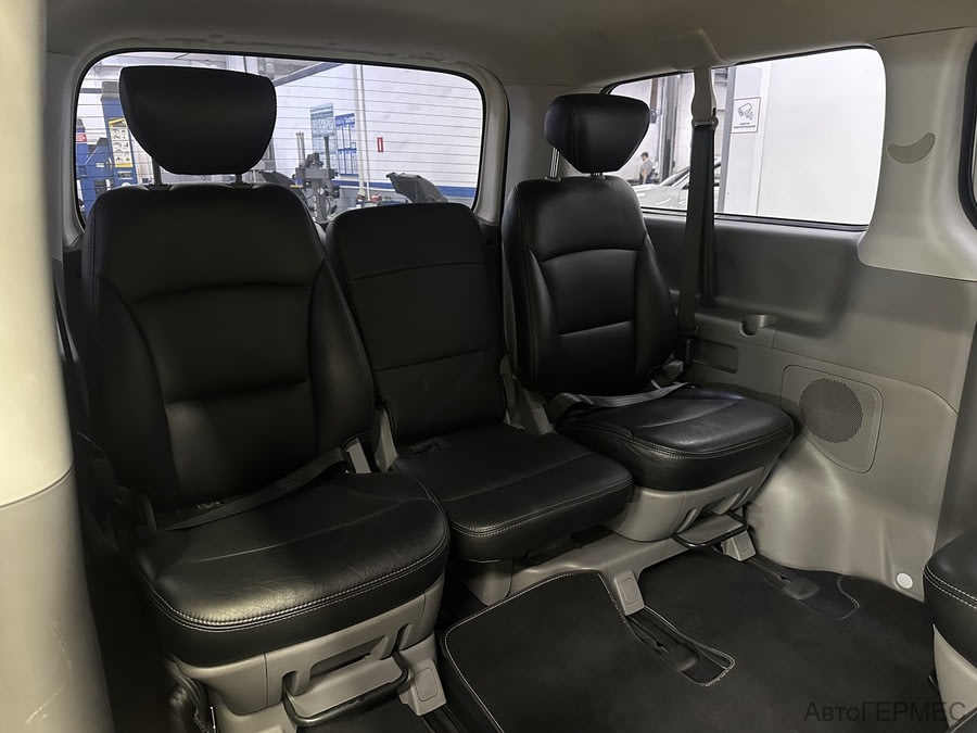 Фото HYUNDAI H-1 с пробегом | №13