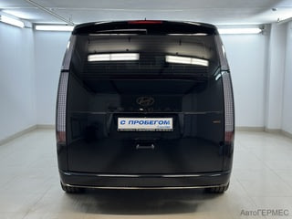 Фото HYUNDAI Staria 