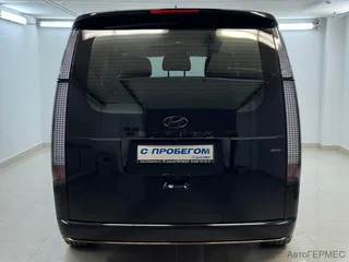 Фото HYUNDAI Staria 