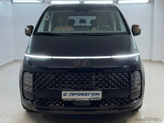 Фото HYUNDAI Staria 