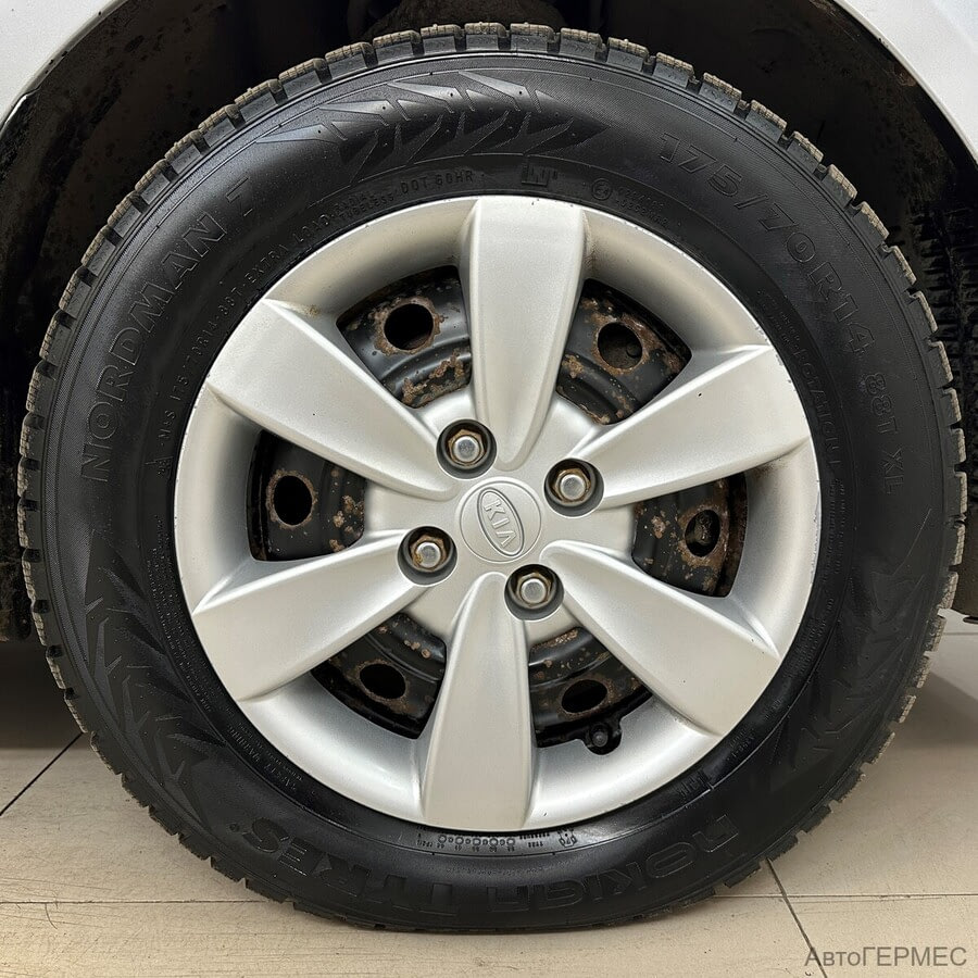 Фото Kia Rio II Рестайлинг с пробегом | №12 Фото Kia Rio II Рестайлинг с пробегом | №12