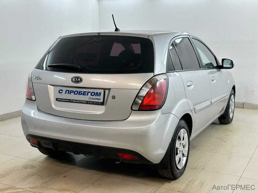 Фото Kia Rio II Рестайлинг с пробегом | №4 Фото Kia Rio II Рестайлинг с пробегом | №4