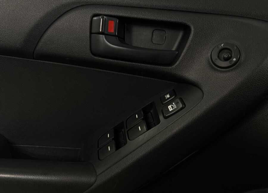 Фото Kia Cerato II с пробегом | №9 Фото Kia Cerato II с пробегом | №9