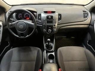 Фото Kia Cerato II с пробегом Фото Kia Cerato II с пробегом