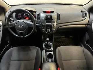 Фото Kia Cerato II с пробегом Фото Kia Cerato II с пробегом