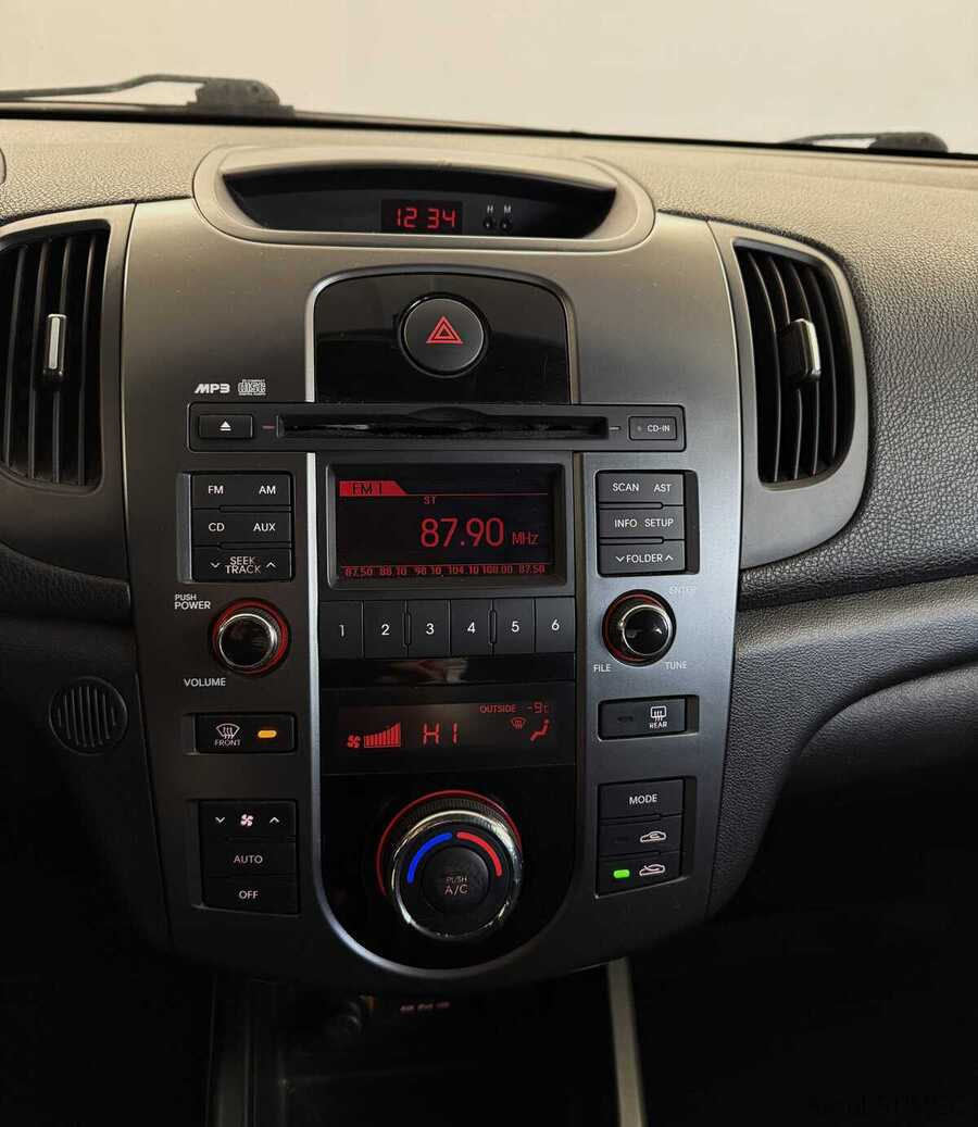 Фото Kia Cerato II с пробегом | №7