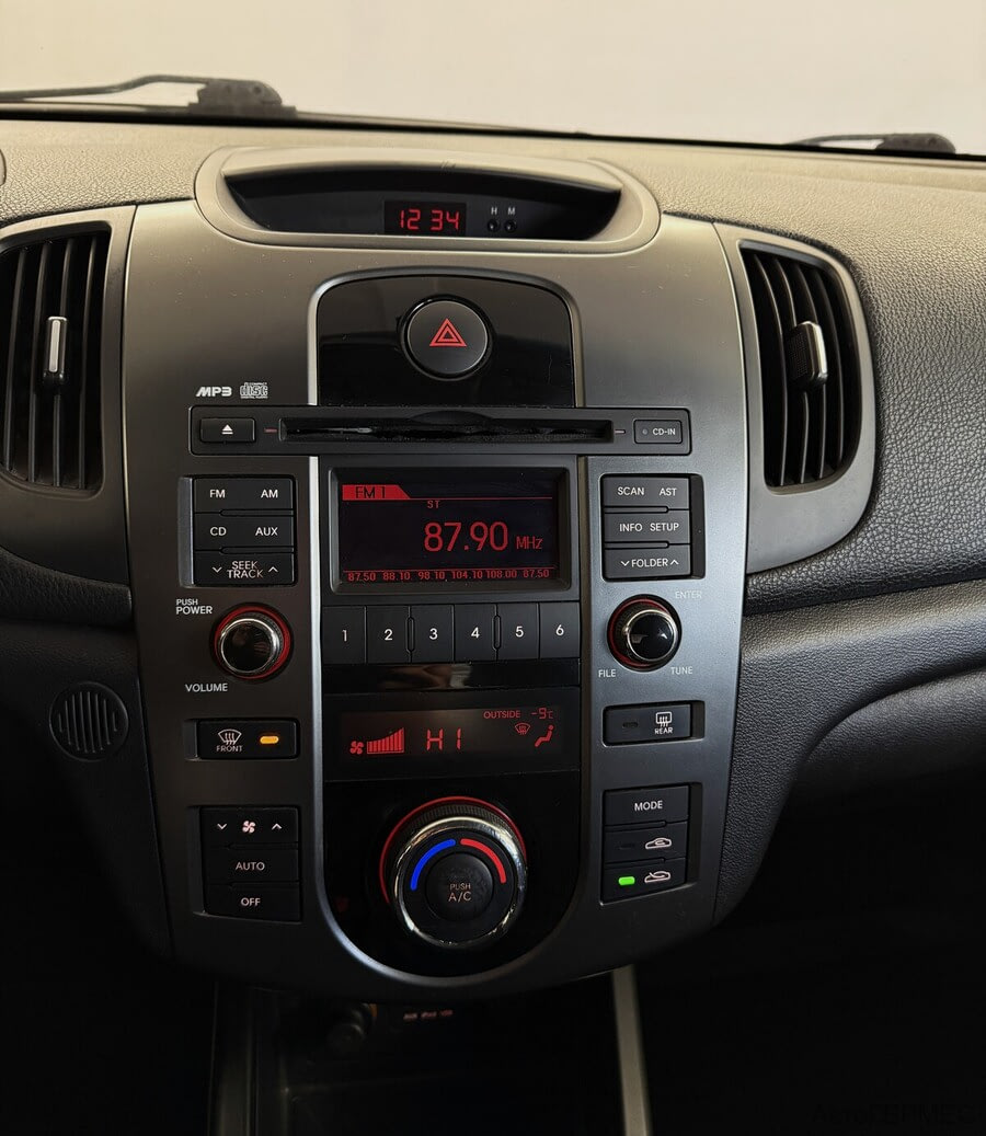 Фото Kia Cerato II с пробегом | №7