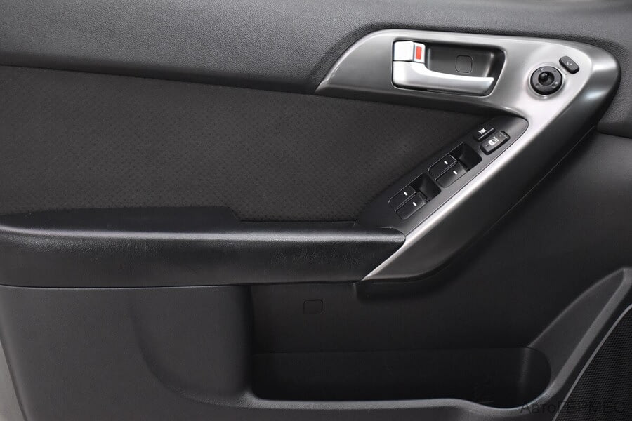 Фото Kia Cerato II с пробегом | №10 Фото Kia Cerato II с пробегом | №10