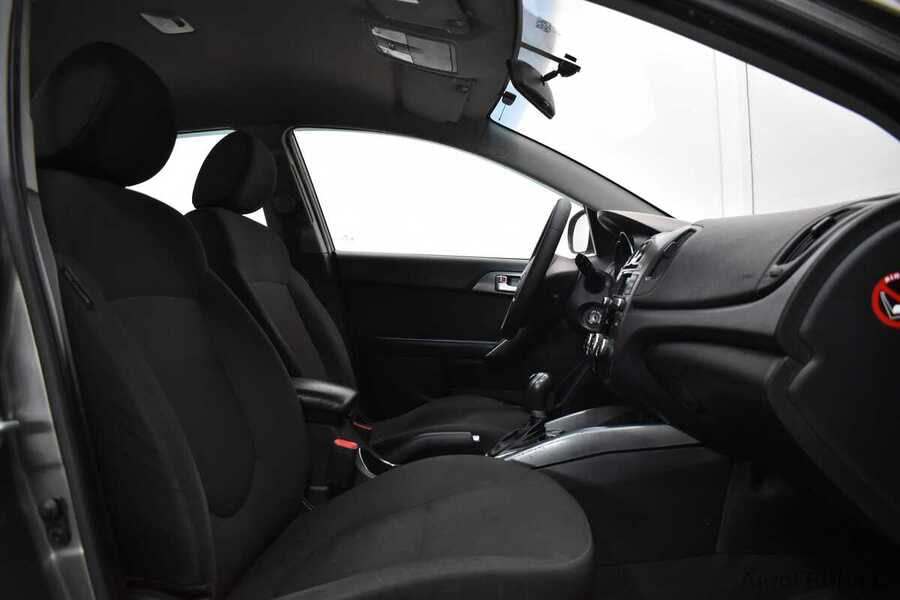 Фото Kia Cerato II с пробегом | №11