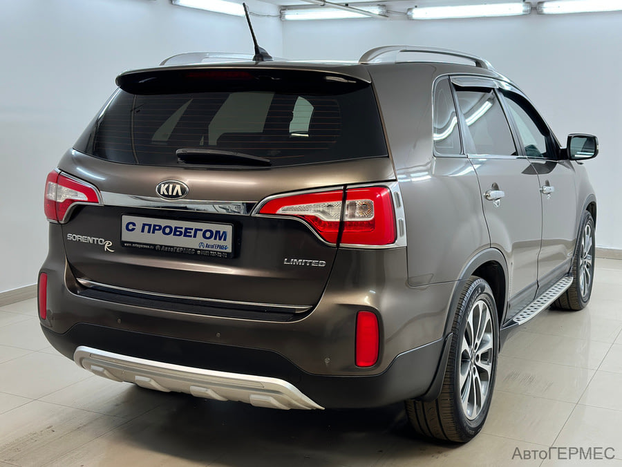 Фото Kia Sorento II Рестайлинг с пробегом | №4 Фото Kia Sorento II Рестайлинг с пробегом | №4
