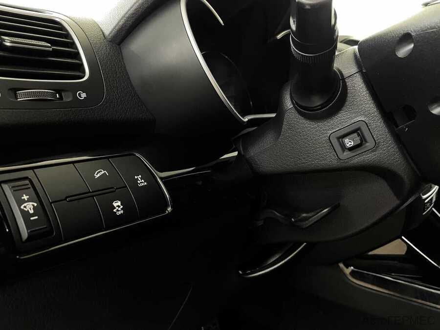 Фото Kia Sorento II Рестайлинг с пробегом | №10 Фото Kia Sorento II Рестайлинг с пробегом | №10