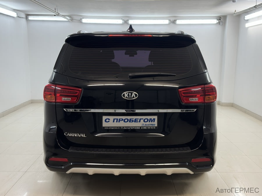 Фото Kia Carnival III с пробегом | №3