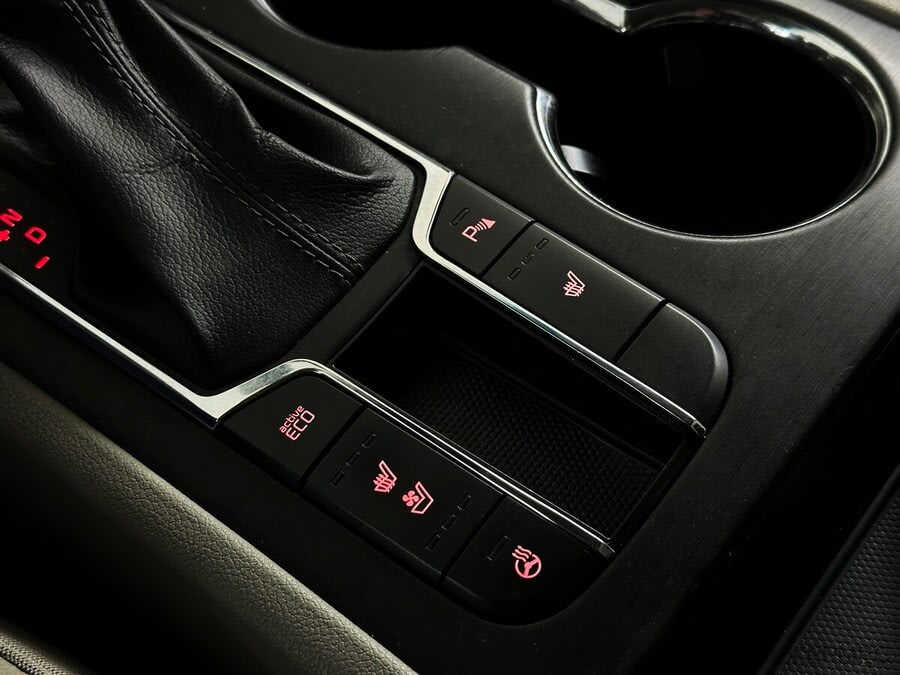 Фото Kia Carnival III с пробегом | №10