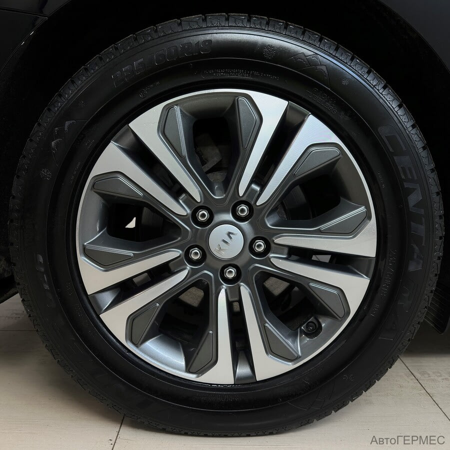 Фото Kia Carnival III с пробегом | №19