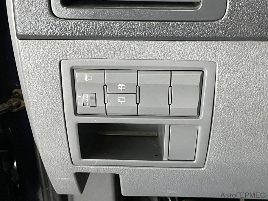 Фото Kia Carens I (RS) Рестайлинг с пробегом | №9