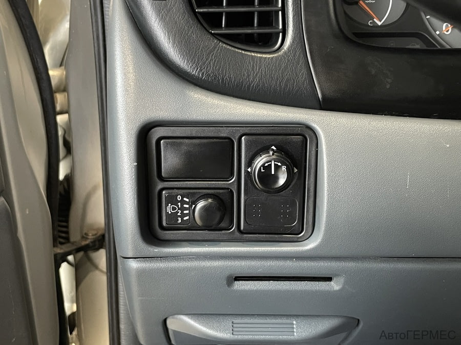 Фото NISSAN Almera Classic I с пробегом | №9 Фото NISSAN Almera Classic I с пробегом | №9