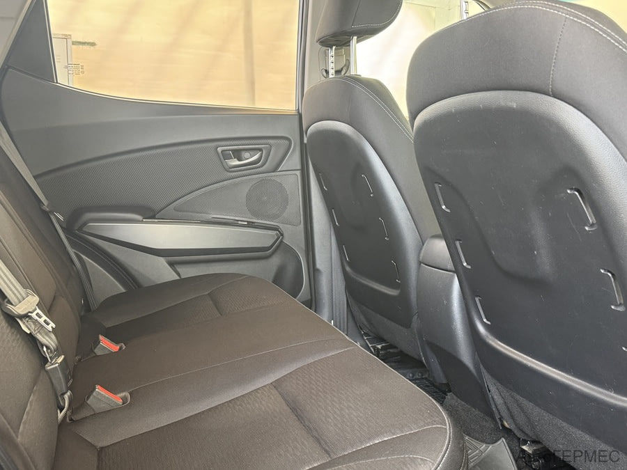 Фото SsangYong Xlv I с пробегом | №12