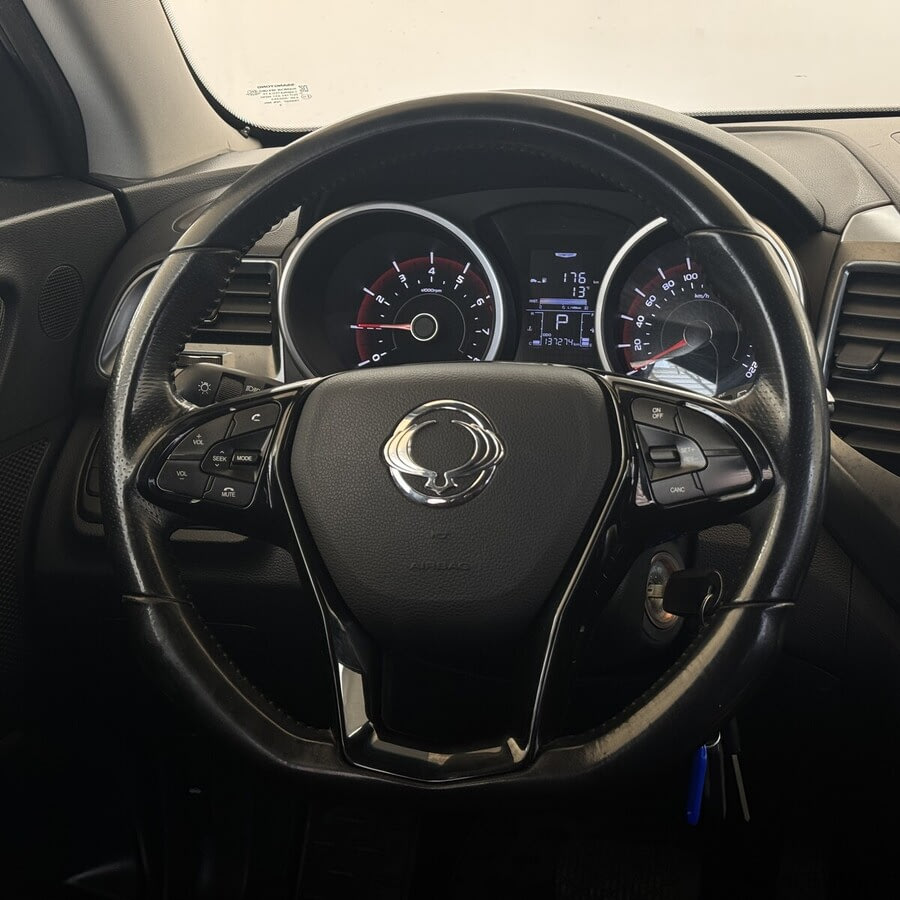 Фото SsangYong Xlv I с пробегом | №8