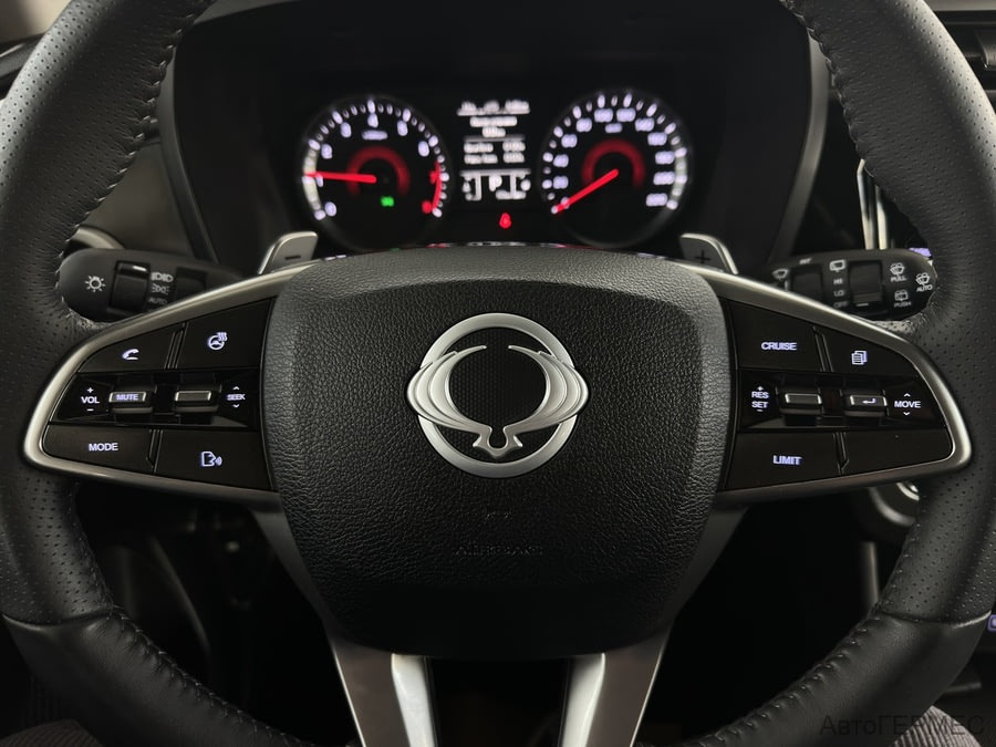 Фото KGM Korando I с пробегом | №9