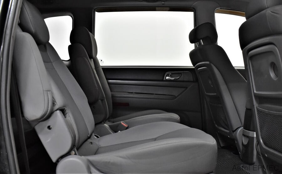 Фото SsangYong Stavic I с пробегом | №11